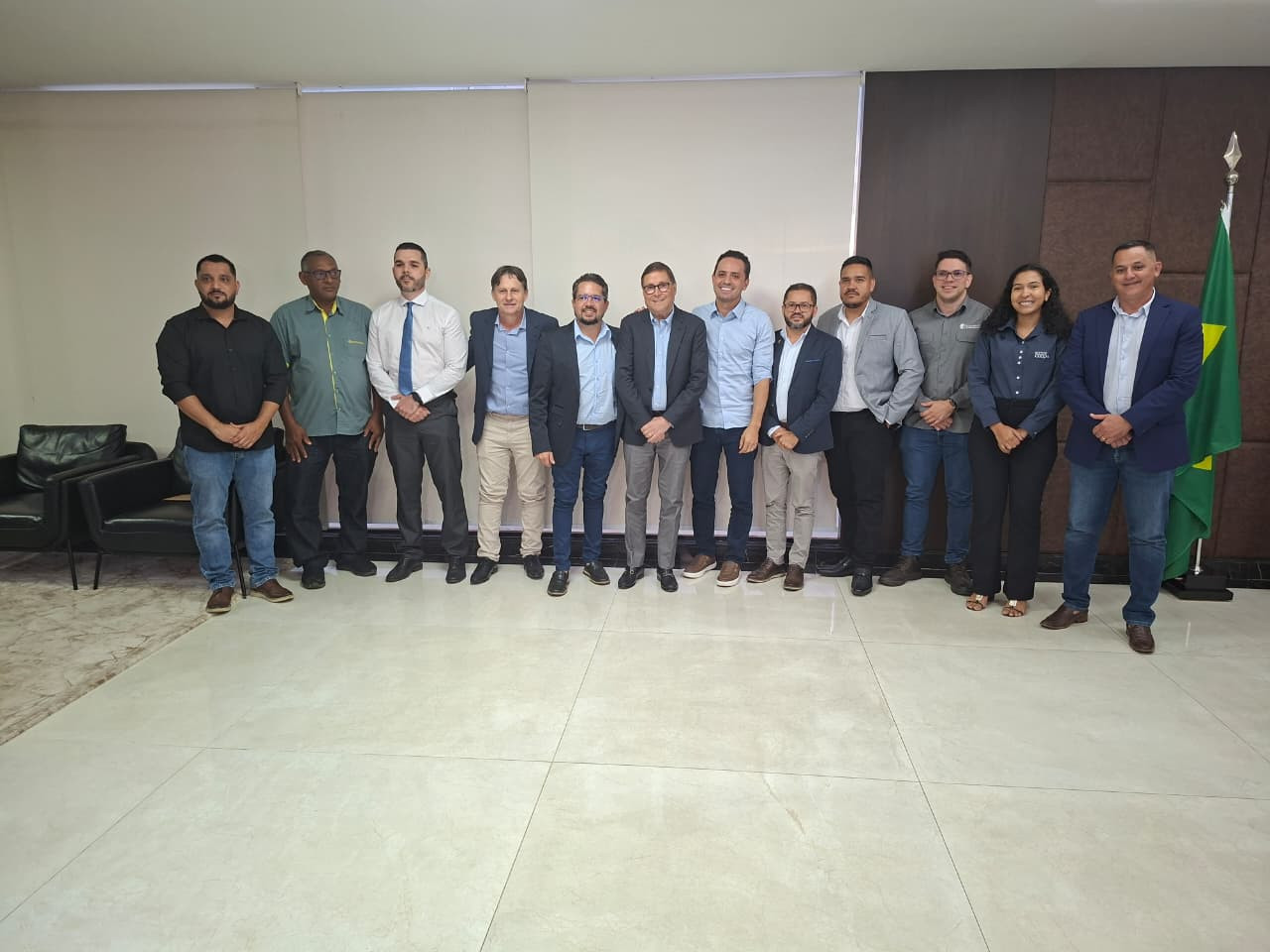 Sistema OCB/MT e cooperativas minerais apresentam demandas do setor ao governador Otaviano Pivetta