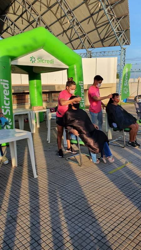 Cooperativa Sicredi Grandes Rios MT/PA realiza 4ª edição da campanha Amor em Ação